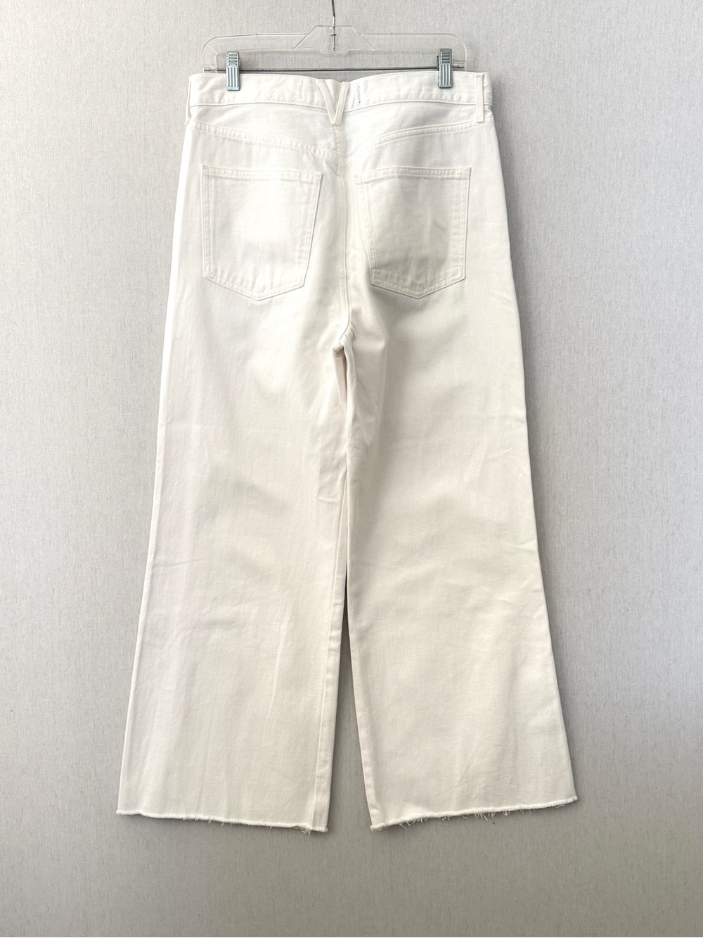 Veronica Beard Taylor Cropped Wide-Leg Jean in White Raw Hem - Picture 4 of 14